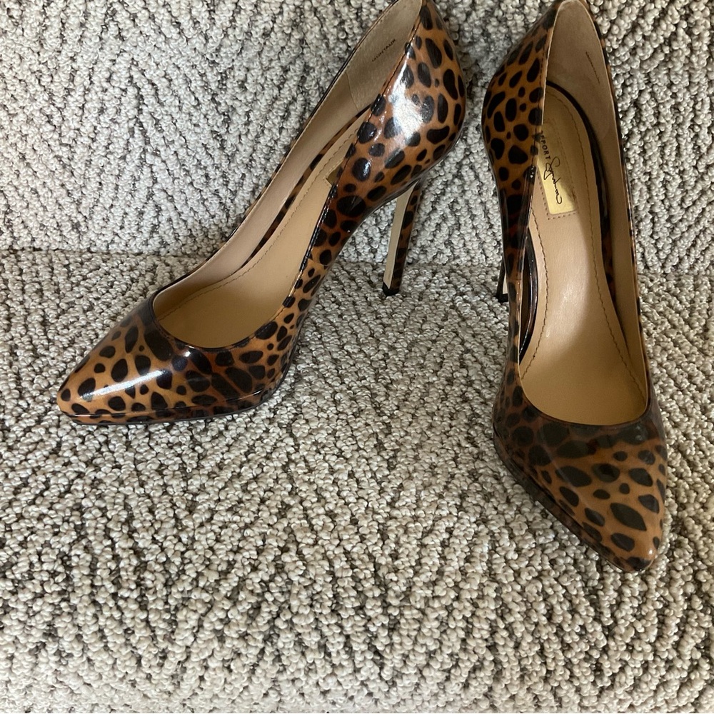 Report Signature Leopard Print Stiletto Heels